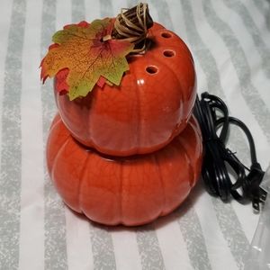 Scentsy Pick of the Patch Warmer